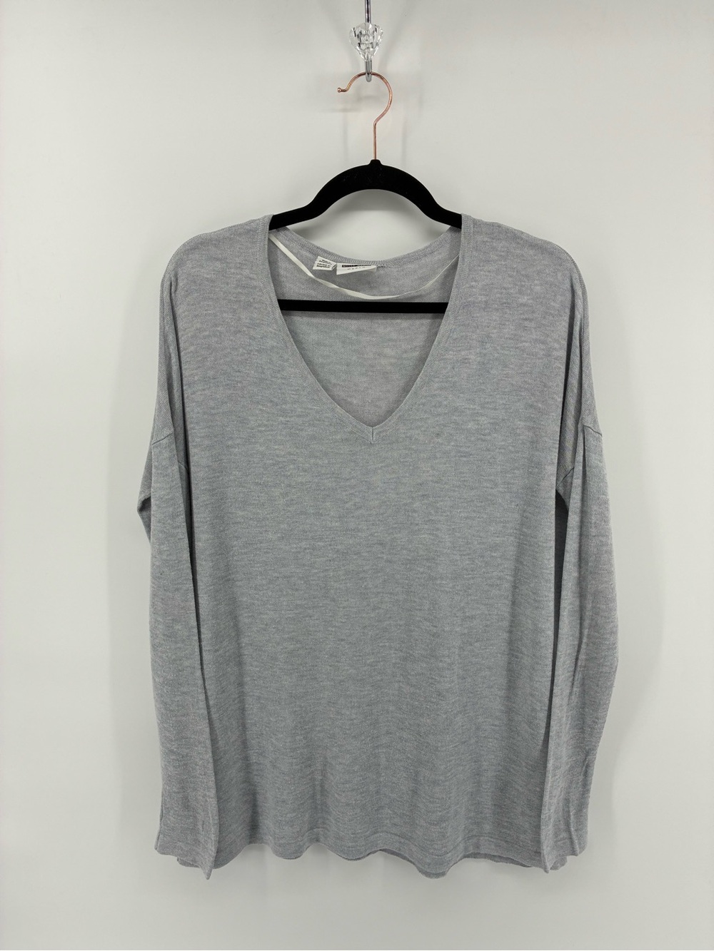 Noisy may Light Gray V-Neck Long Sleeve Top